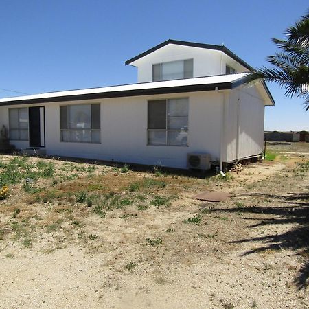 Seaview Retreat Villa Tiddy Widdy Exterior photo